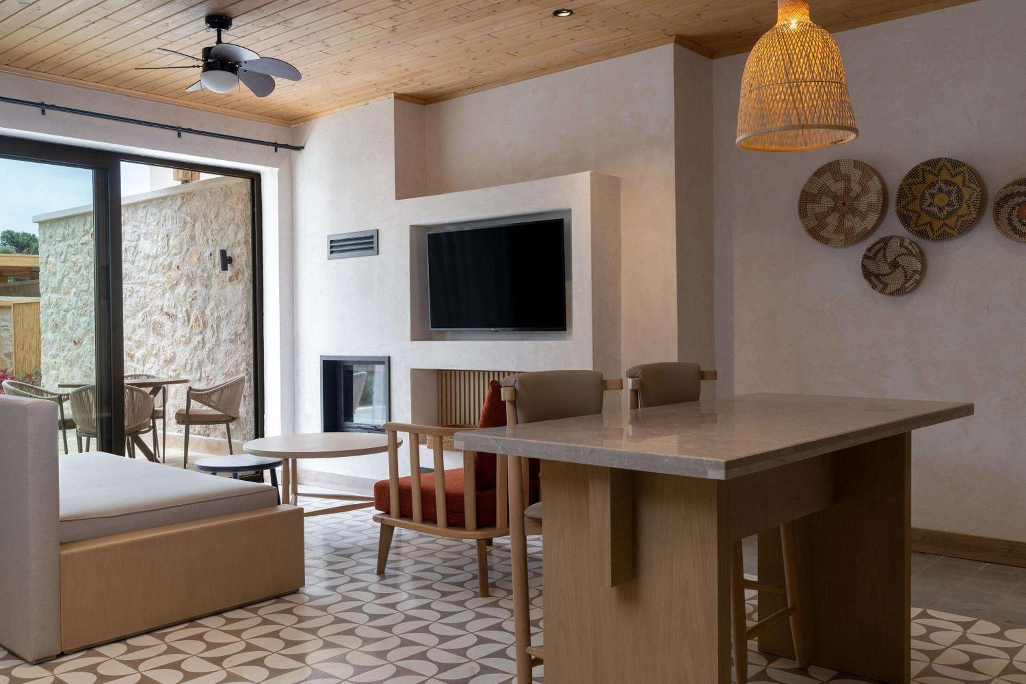 Radisson Blu Hotel, Kaş Extérieur photo