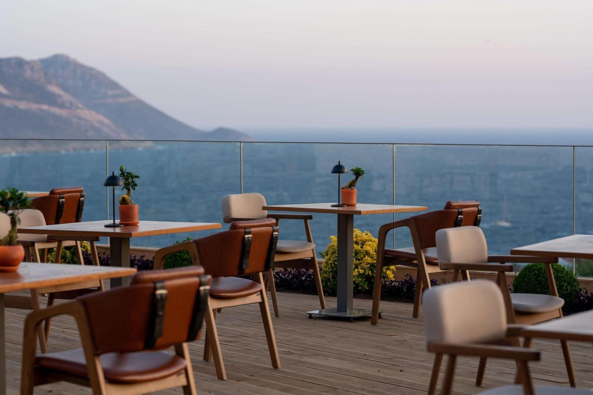 Radisson Blu Hotel, Kaş Extérieur photo